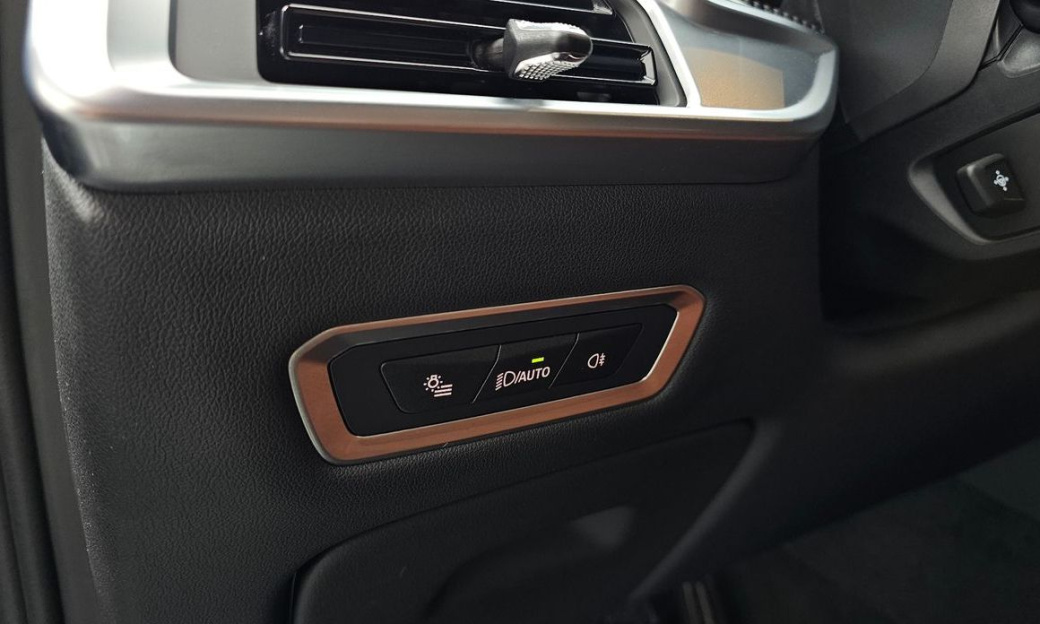 BMW X7 xDrive 40d M Sport 7 STR, 2025