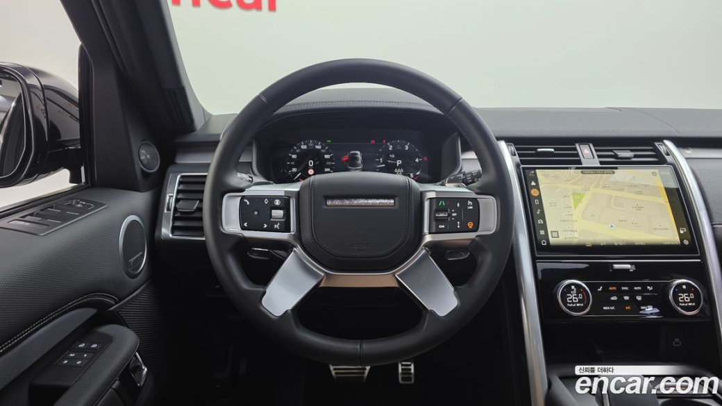 Land Rover Discovery D300 Dynamic HSE, 2024