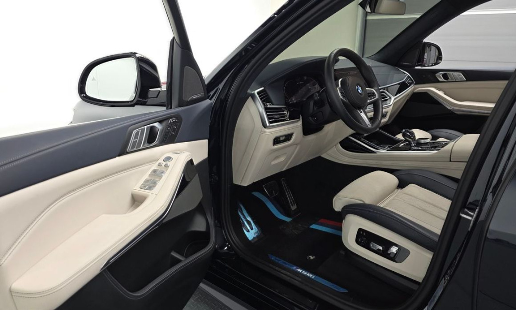 BMW X7 M50i 6STR, 2022