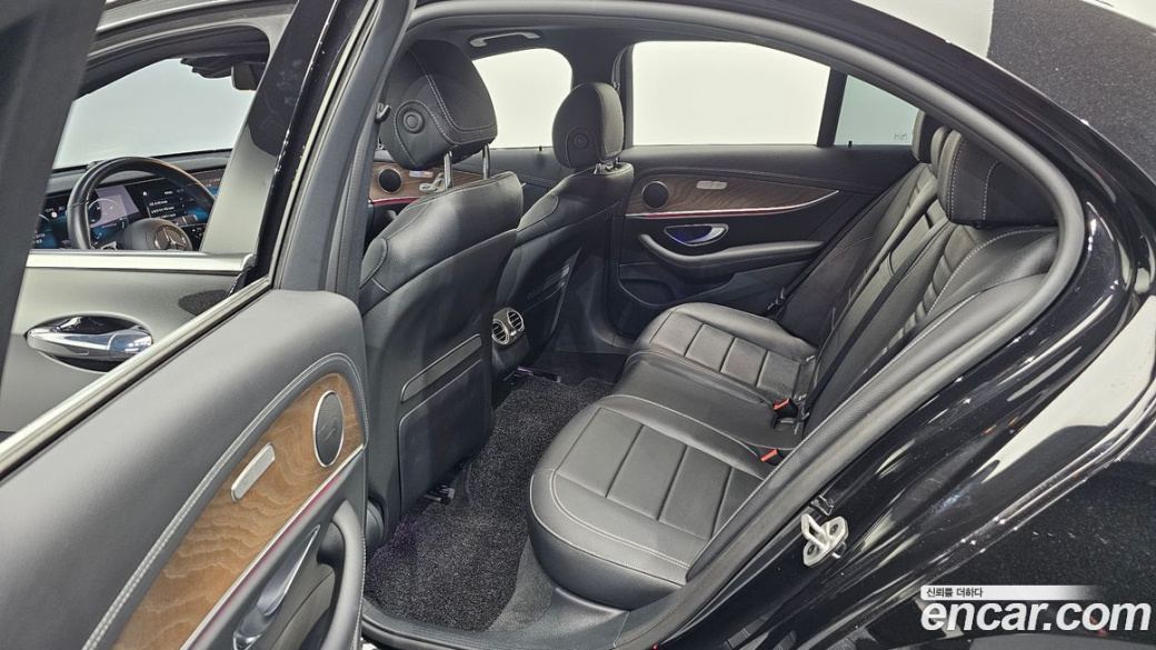 Mercedes-Benz E-Class E250 Exclusive, 2022