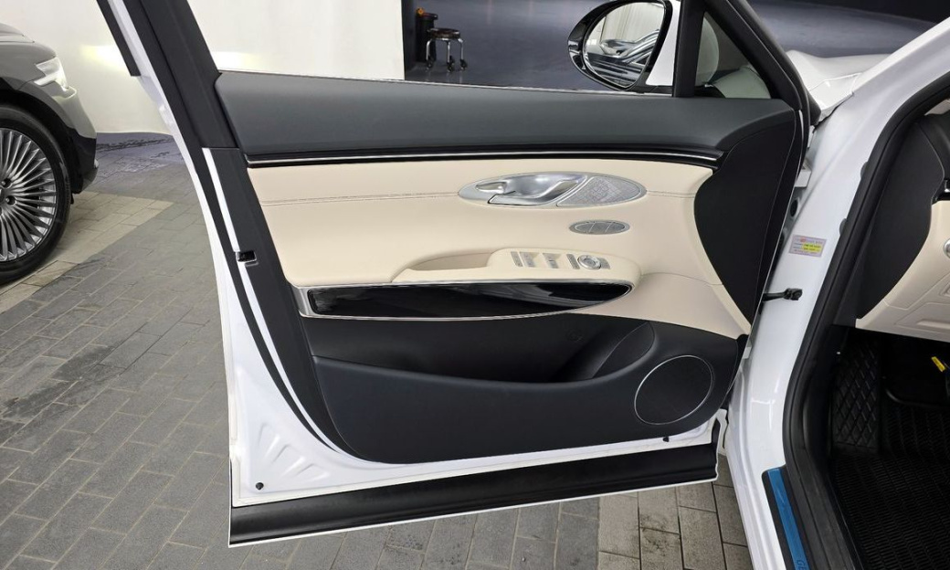 Genesis GV70 2.5T Gasoline AWD, 2024