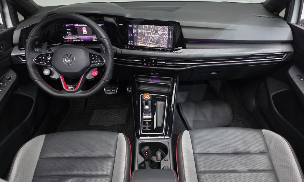 Volkswagen Golf 2.0 GTI, 2024