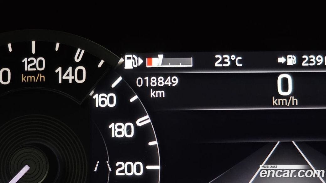 Land Rover Defender 110 D250 SE, 2023