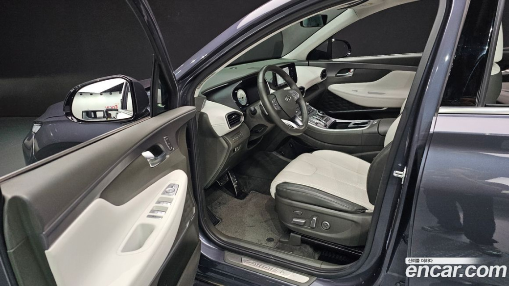Hyundai Santafe Diesel 2.2 2WD, 2021