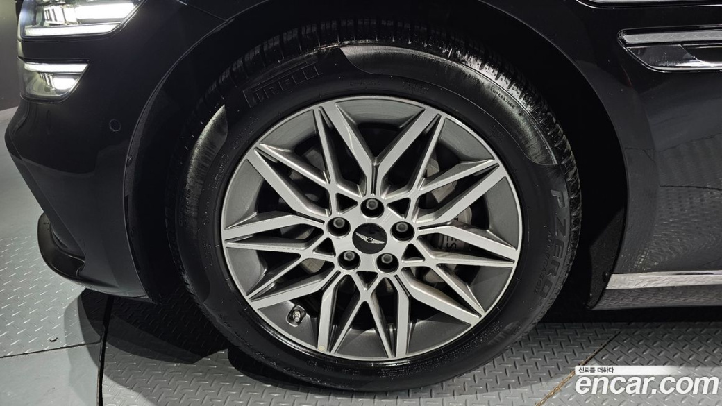 Genesis G80 Gasoline 2.5 Turbo AWD, 2026