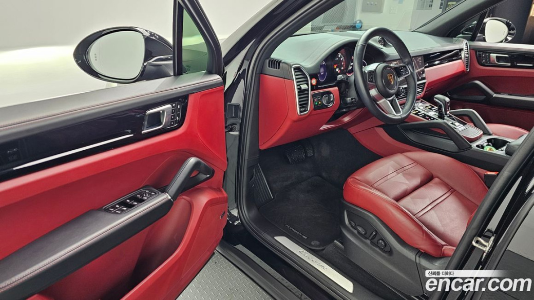 Porsche Cayenne 3.0, 2023