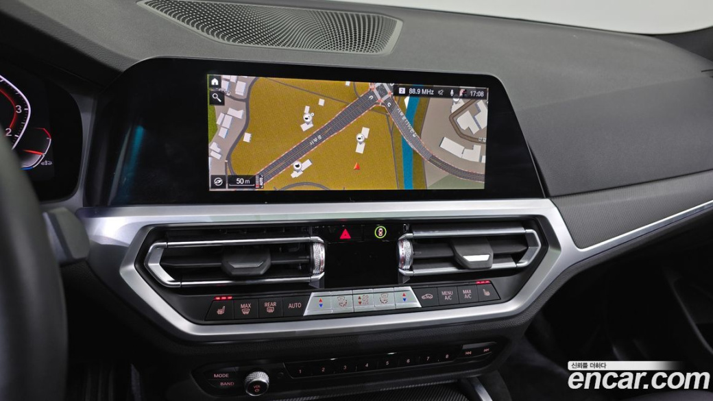 BMW 3-Series 320i M Sport, 2022