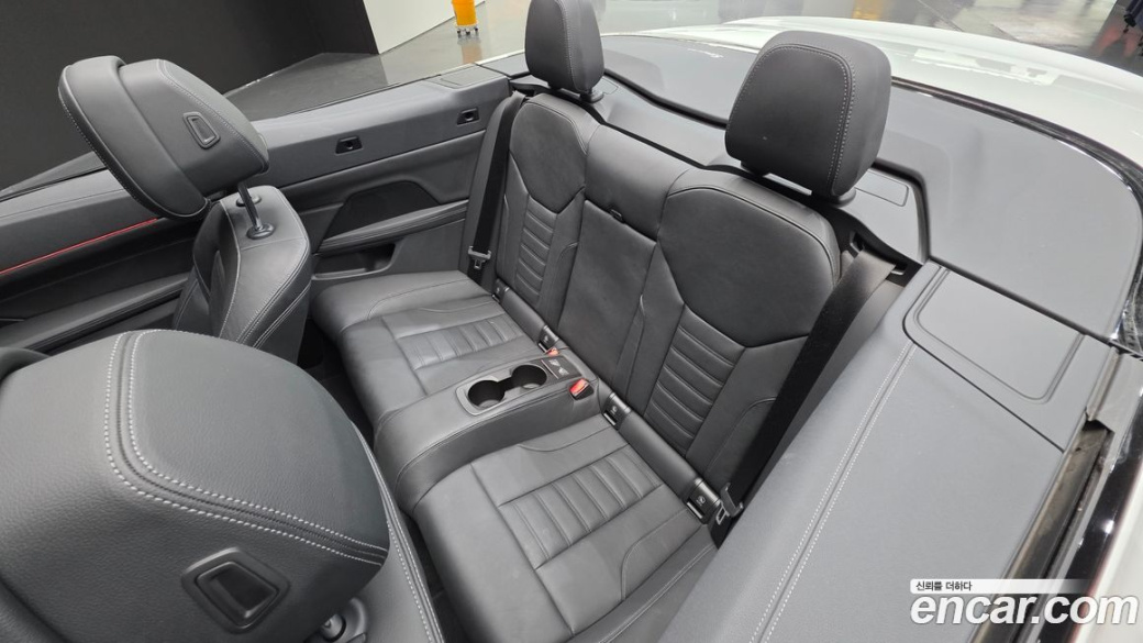 BMW 4-Series 420i M Sport Convertible, 2023