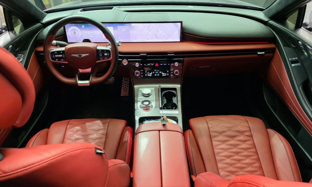 Genesis G80 Gasoline 2.5 Turbo AWD, 2025