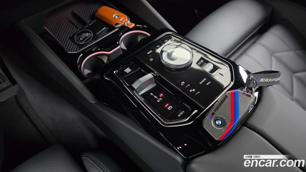 BMW 5-Series 520i M Sport, 2025