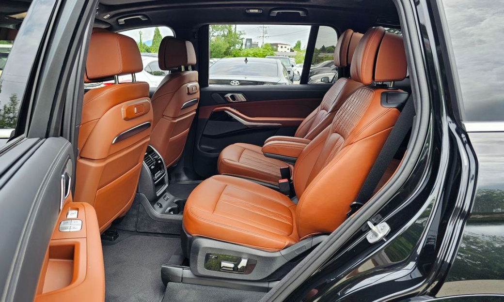 BMW X7 xDrive 40i M Sport 6STR, 2024