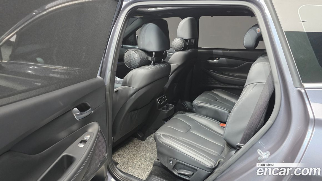 Hyundai Santafe Gasoline 2.5T 4WD, 2023