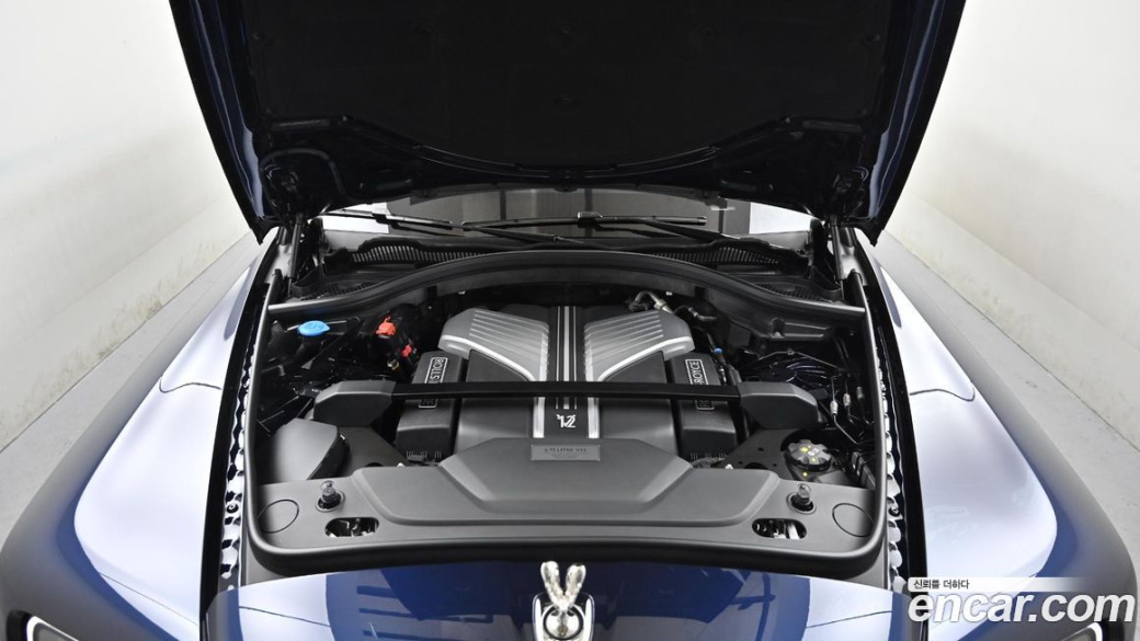Rolls-Royce Cullinan 6.7 V12, 2025