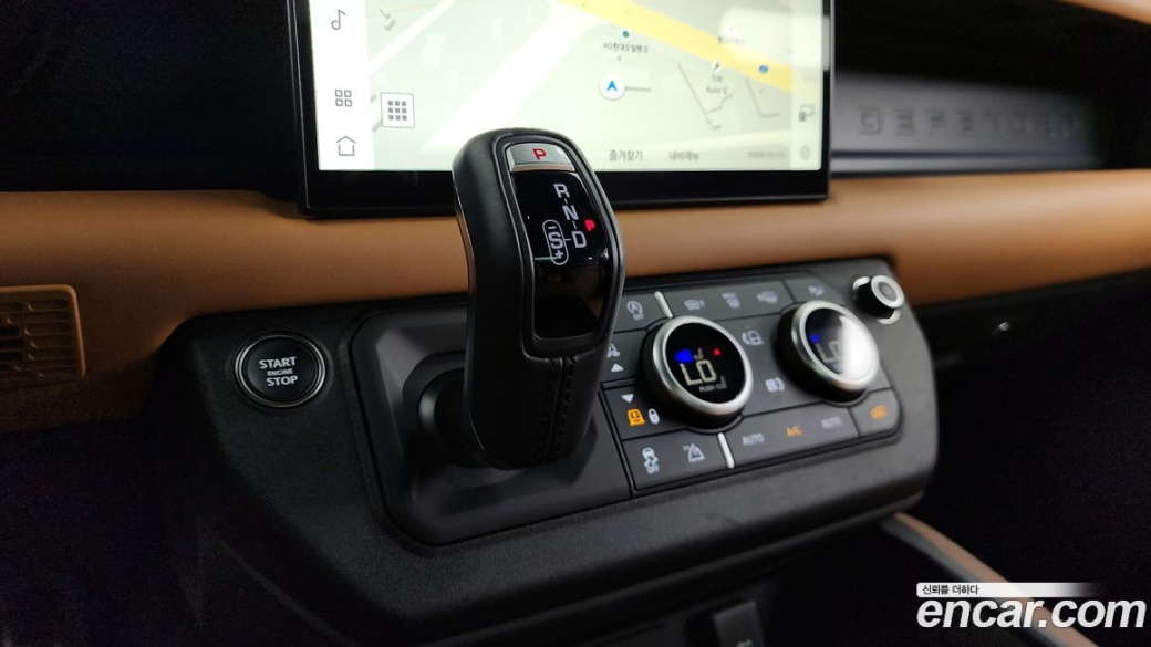 Land Rover Defender 110 P400 X, 2024