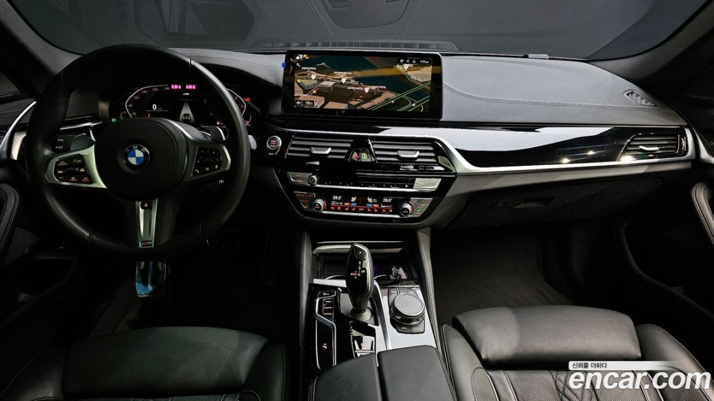 BMW 5-Series 530i M Sport Package, 2023