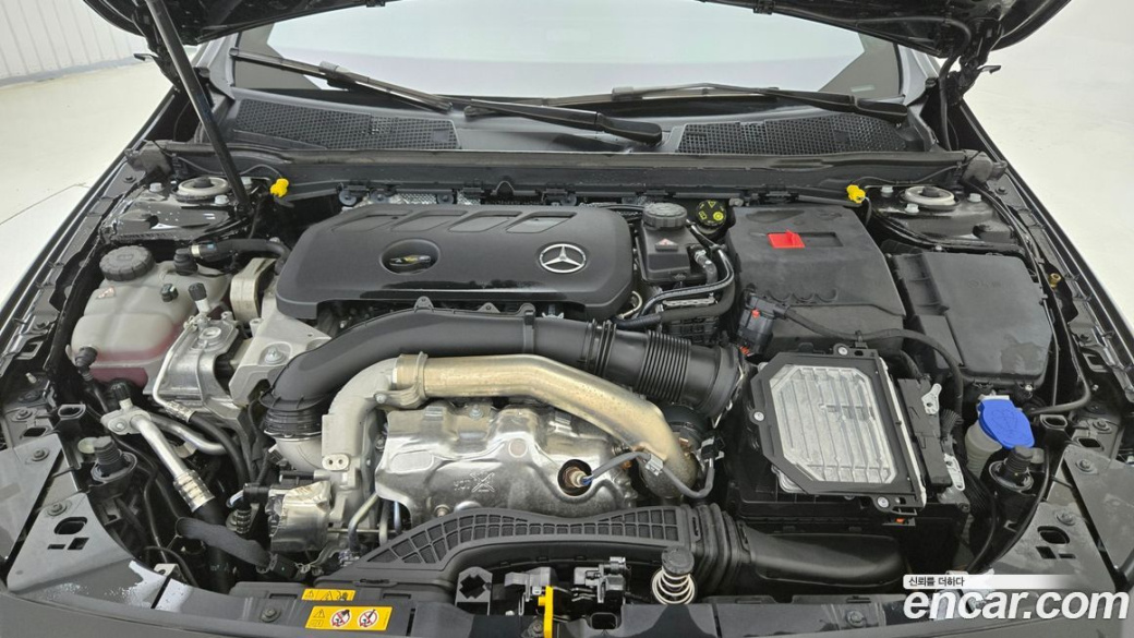 Mercedes-Benz A-Class A220 Hatchback, 2024
