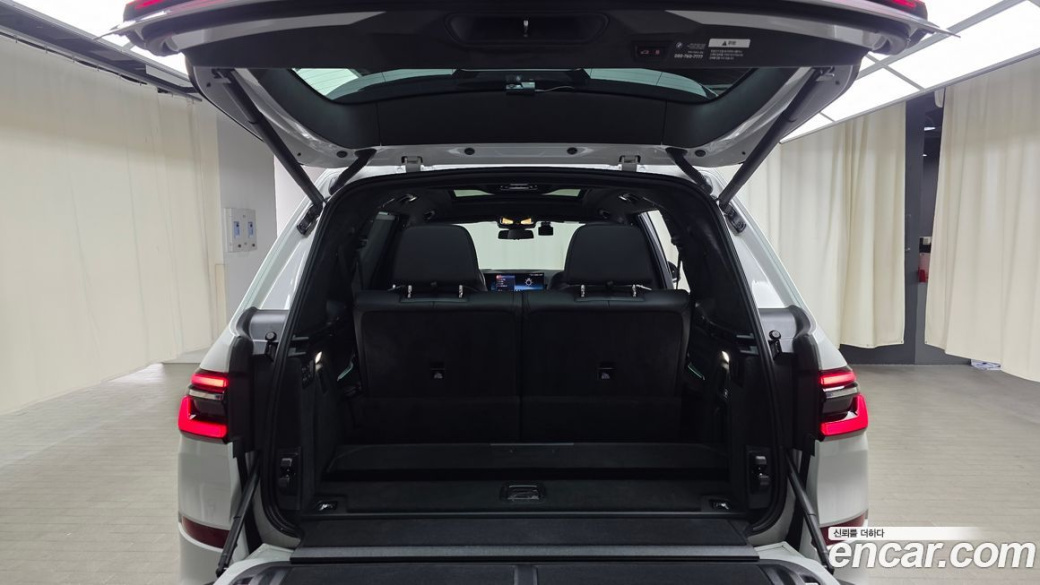 BMW X7 xDrive 40i M Sport 6STR, 2024