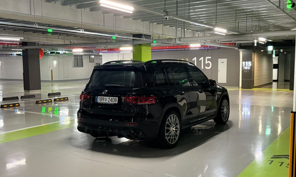Mercedes-Benz GLB-Class AMG GLB35 4MATIC, 2023