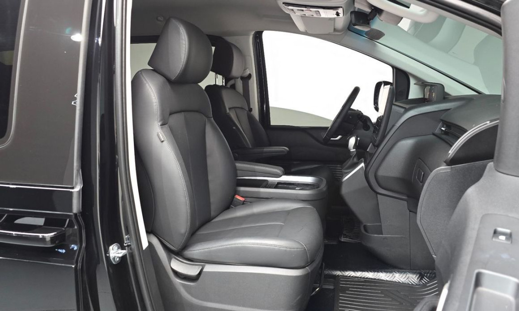 Hyundai Staria Cargo 5-Seater, 2025