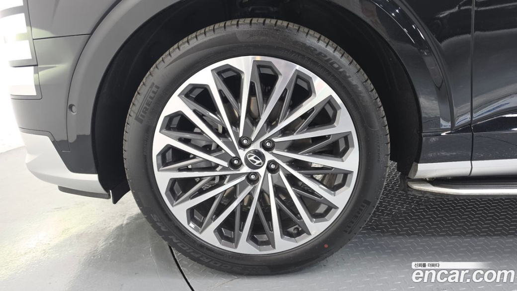 Hyundai Palisade Gasoline 2.5T 4WD 7-Seater, 2025