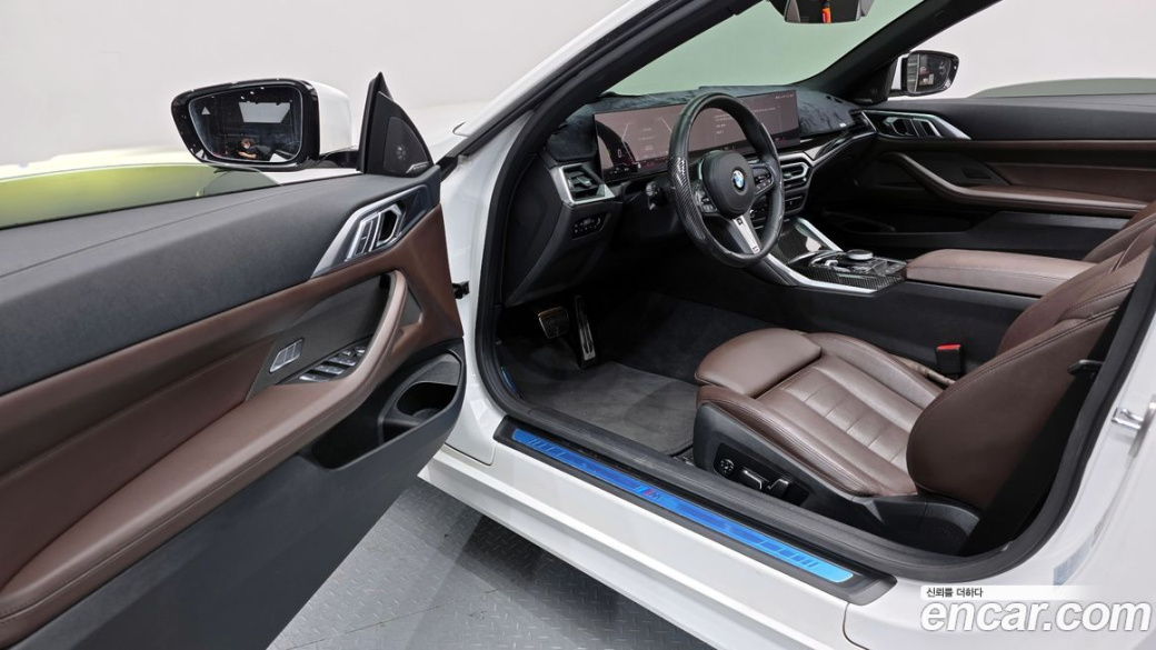 BMW 4-Series 420i M Sport Convertible, 2024