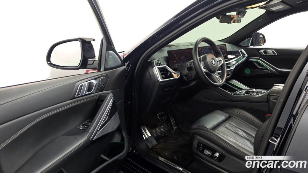 BMW X6 xDrive40i M Sport, 2024