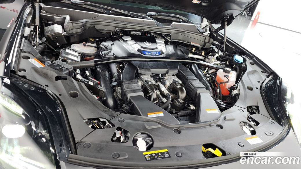 Maserati Grecale 3.0 AWD Trofeo, 2023