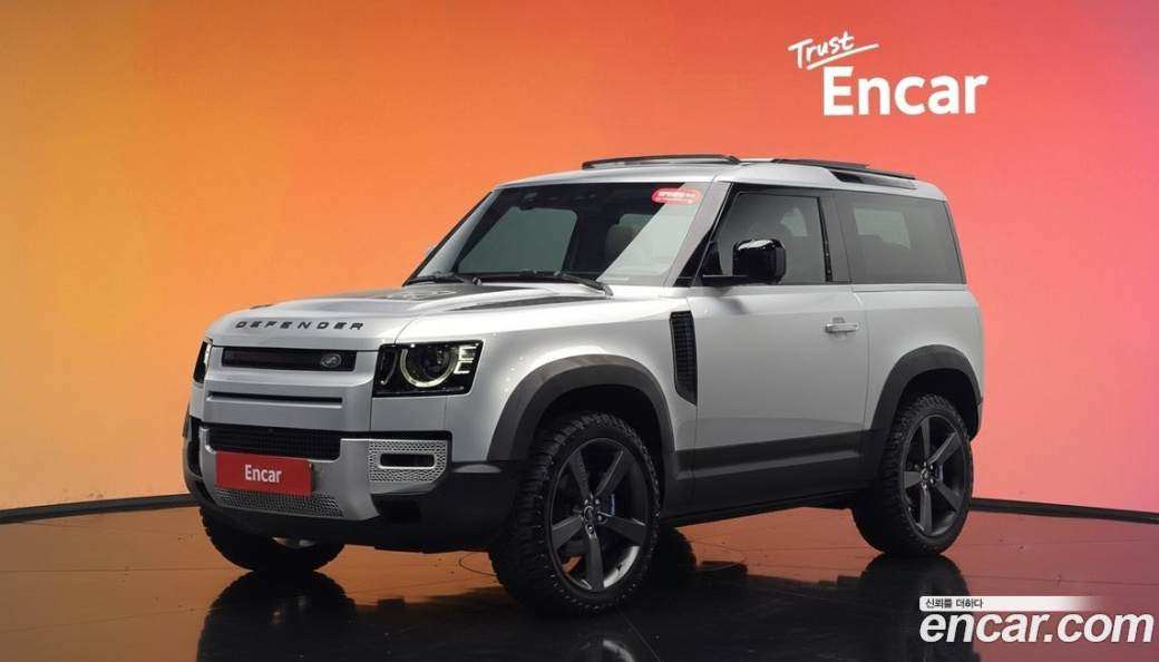 Land Rover Defender 90 D250 SE, 2022
