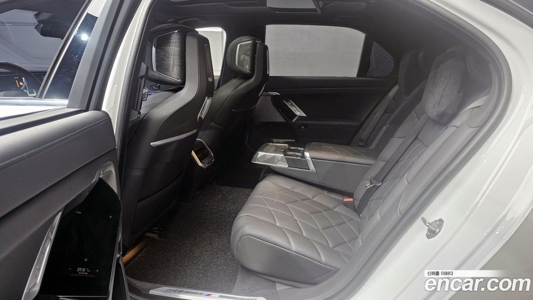BMW 7-Series 740i xDrive M Sport, 2024
