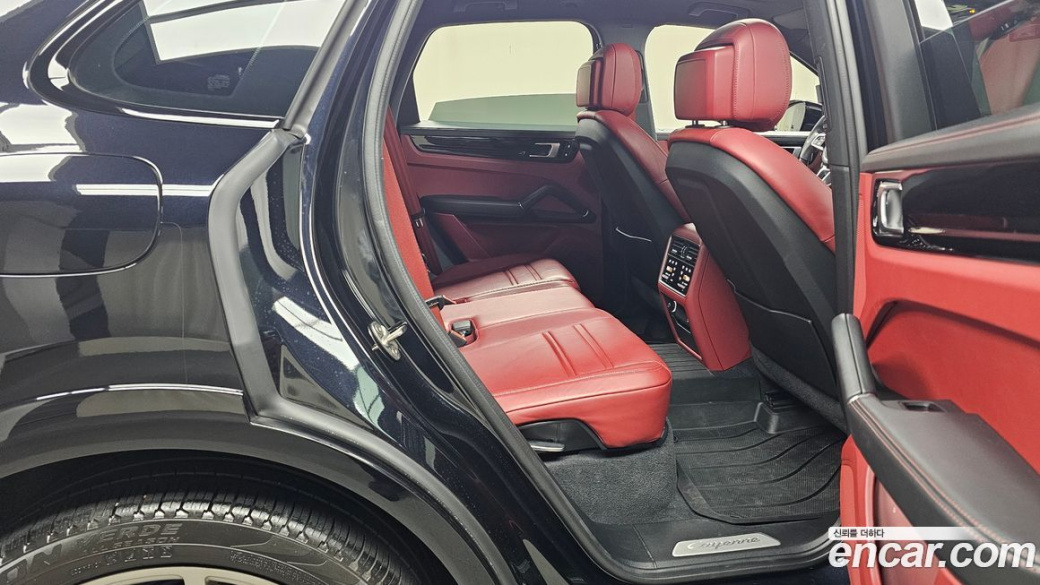 Porsche Cayenne 3.0, 2021