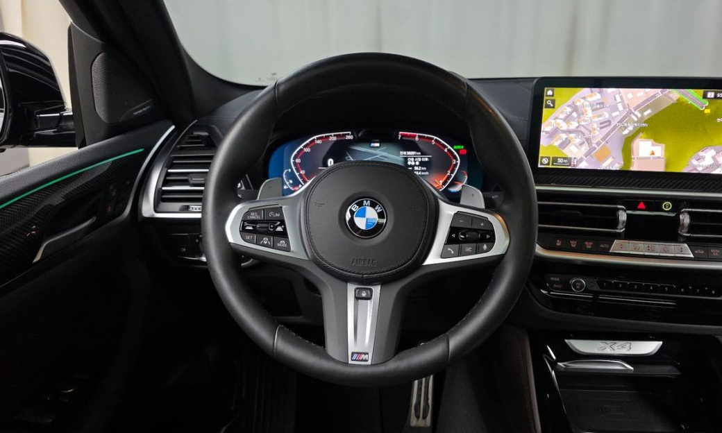 BMW X4 xDrive20i M Sports Pro, 2024