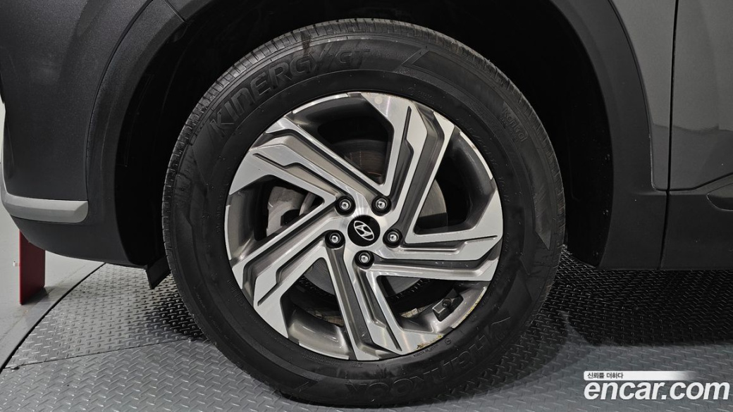 Hyundai Santafe Diesel 2.2 4WD, 2023