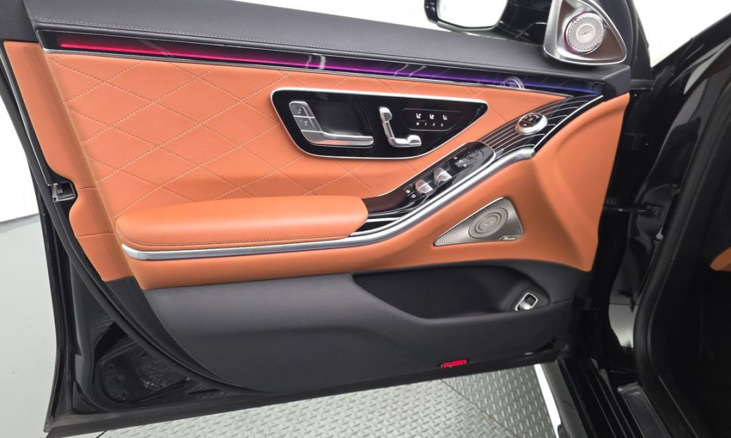 Mercedes-Benz S-Class S500L 4MATIC, 2024