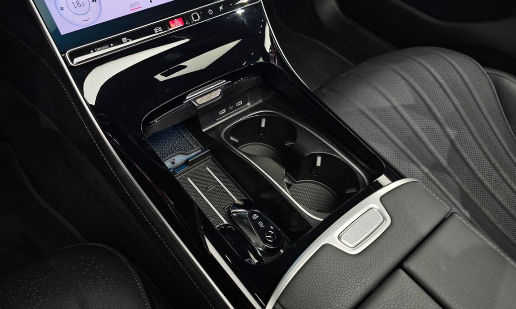 Mercedes-Benz S-Class S450 d 4MATIC, 2024