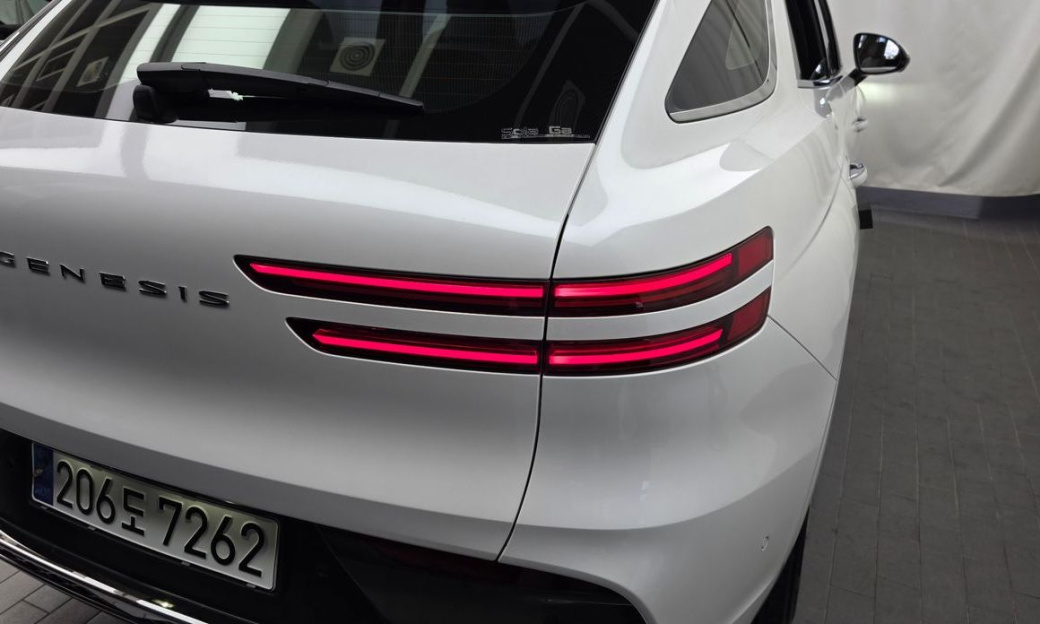 Genesis GV70 2.5T Gasoline 2WD, 2025