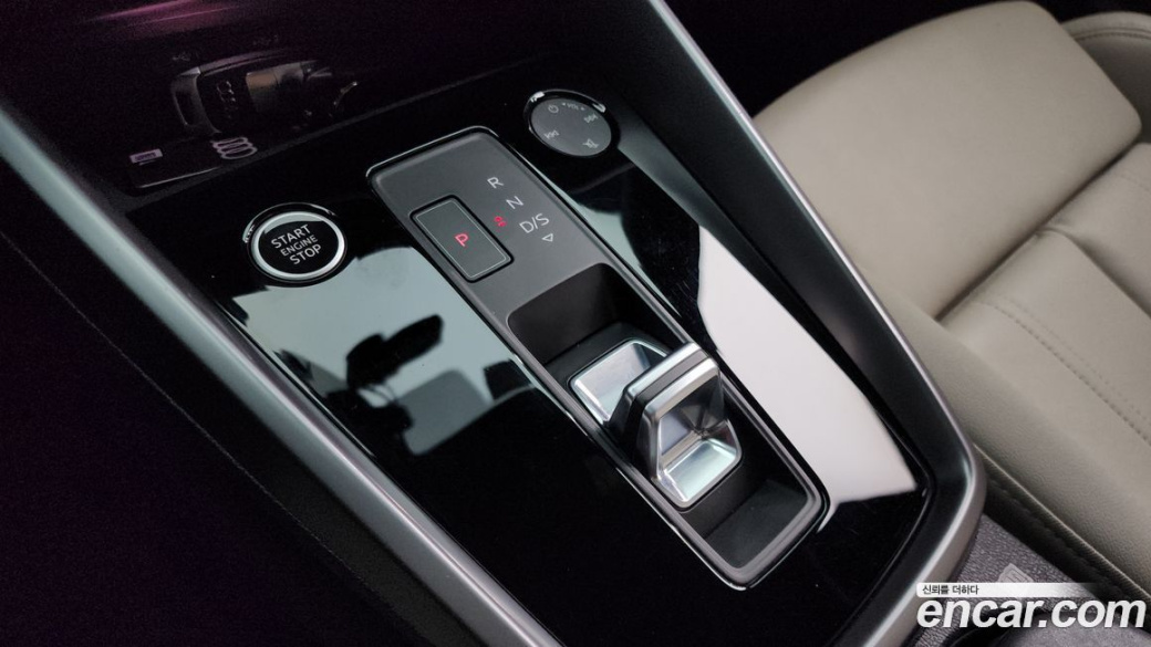 Audi A3 40 TFSI Premium, 2024