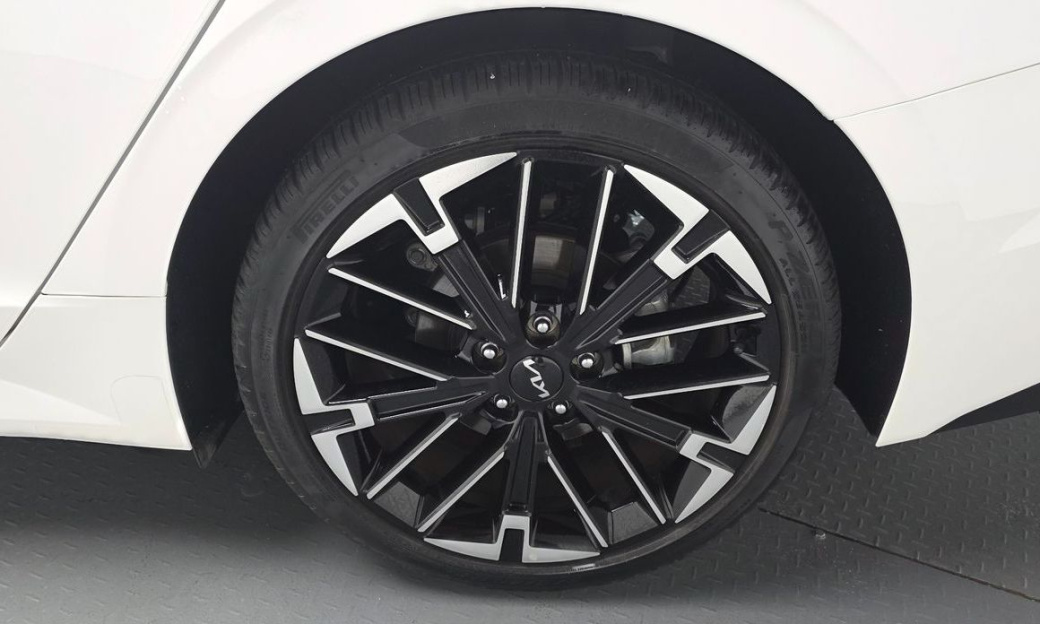 Kia K5 1.6 Turbo, 2024