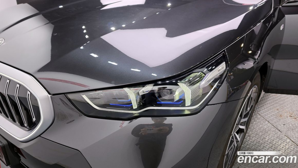 BMW 5-Series 520i M Sport, 2024