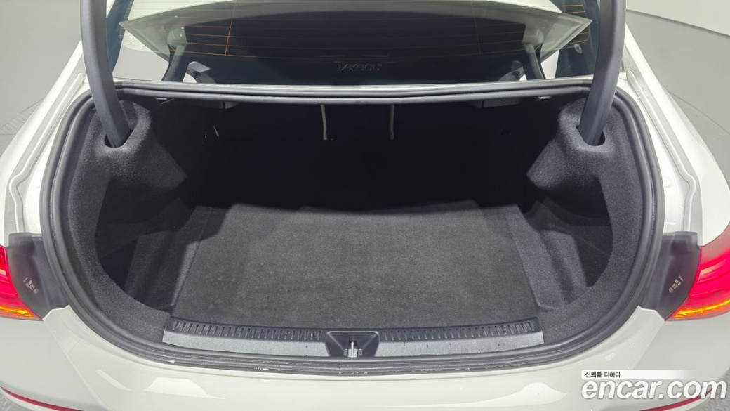 Mercedes-Benz A-Class A220 Sedan, 2025