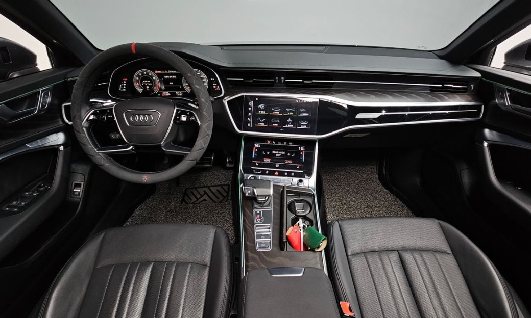 Audi A6 45 TFSI Premium, 2022