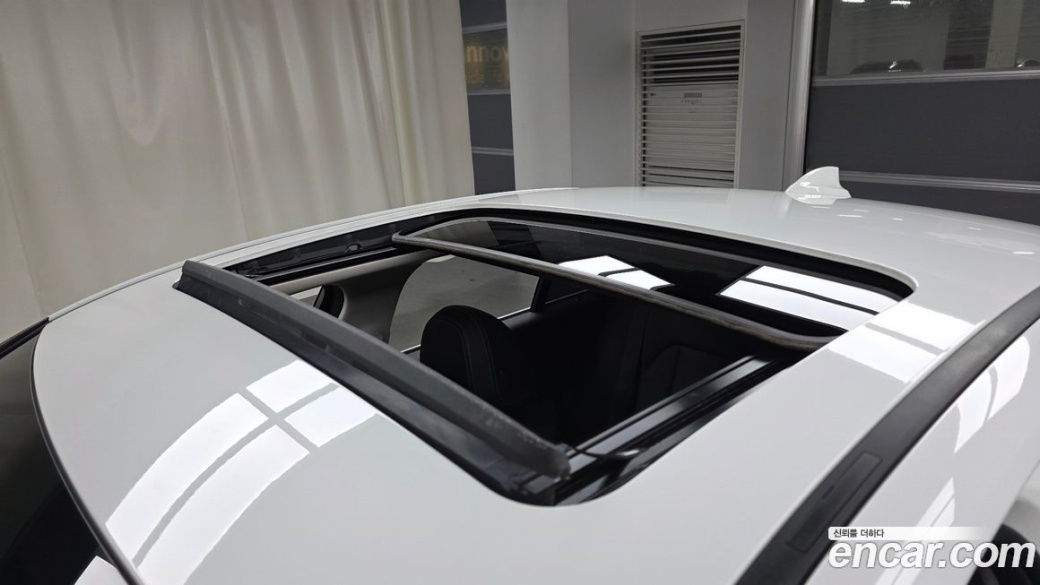 BMW 3-Series 320i, 2022