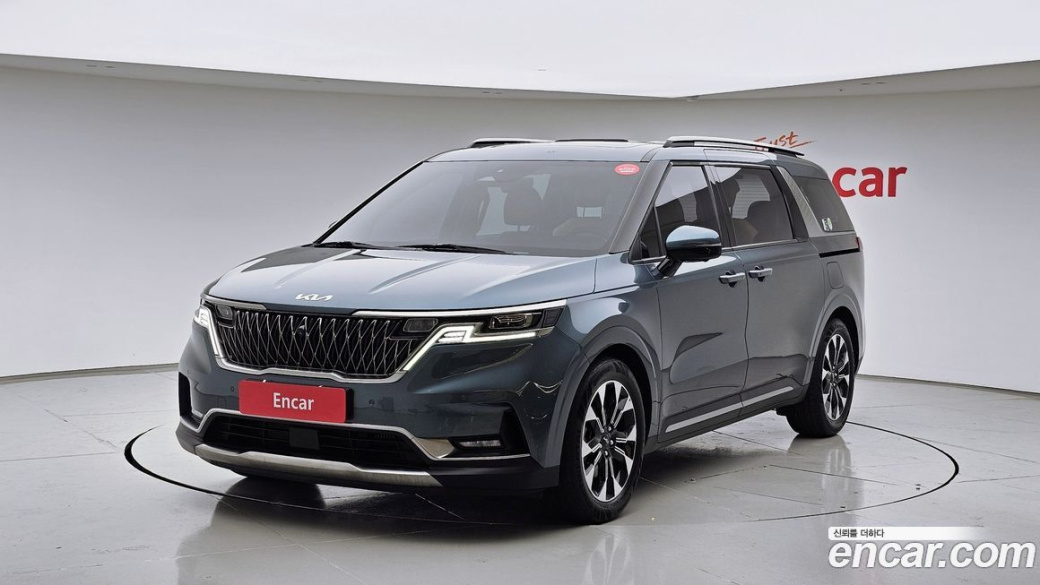 Kia Carnival 9-Seater Signature, 2022