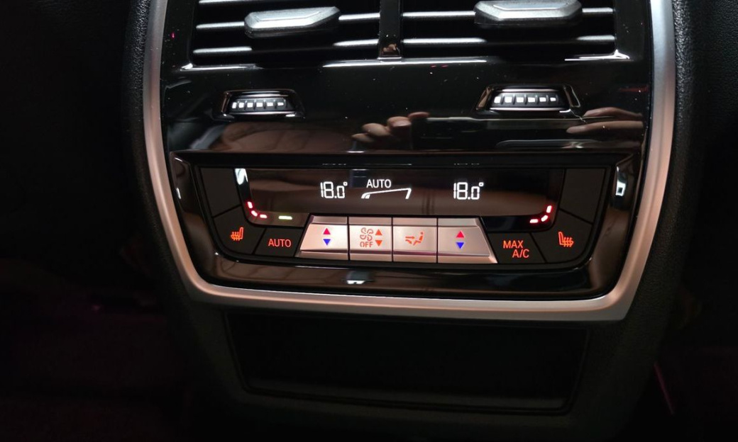 BMW X6 M60i, 2024