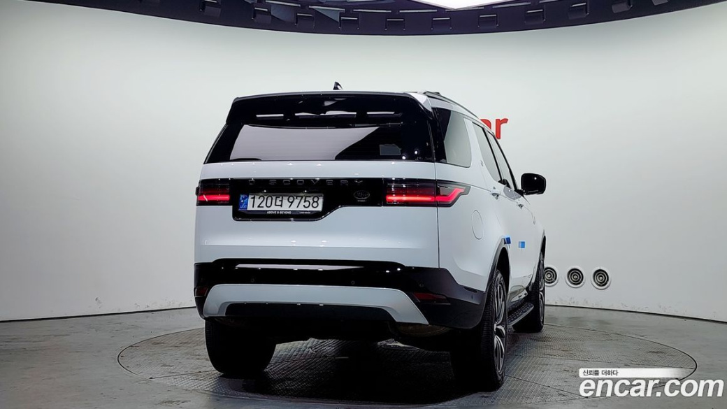 Land Rover Discovery P360 R-Dynamic SE, 2022