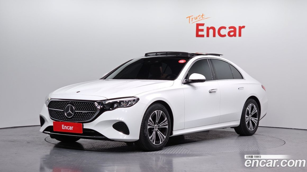 Mercedes-Benz E-Class E200 Avantgarde, 2025