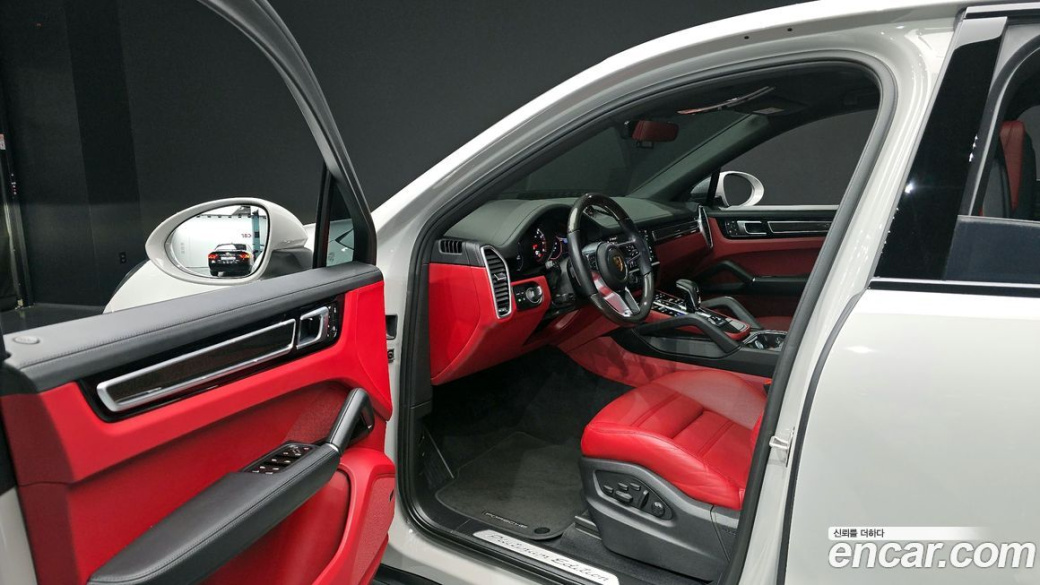 Porsche Cayenne 3.0 COUPE PLATINUM EDITION, 2022