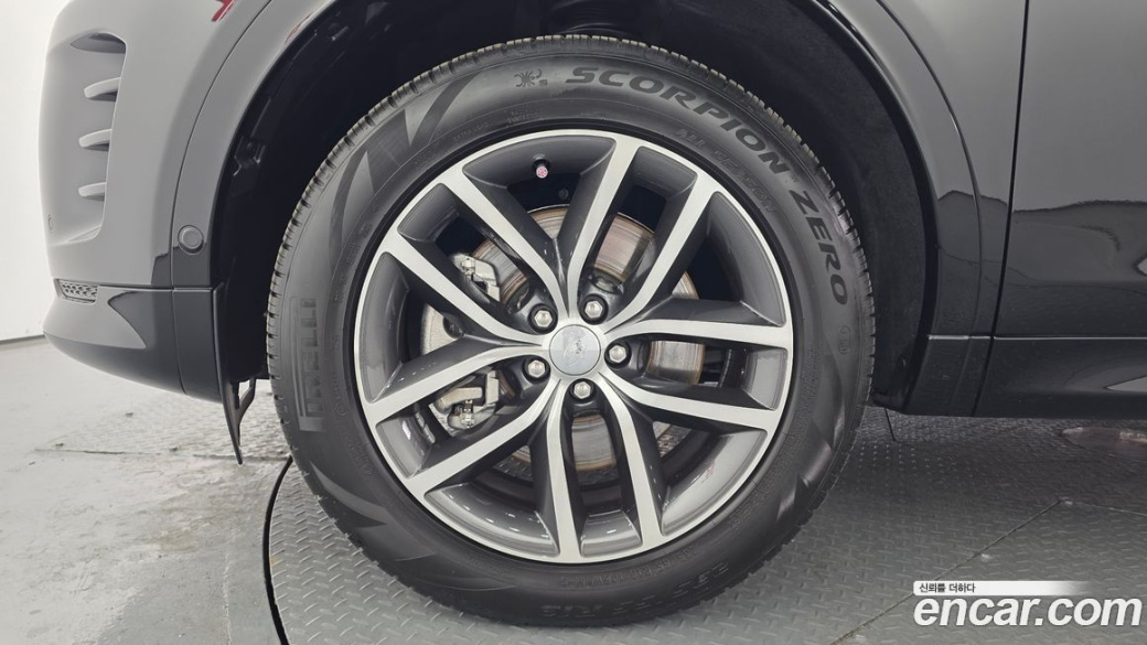 Land Rover Discovery Sport P250 Dynamic SE, 2025