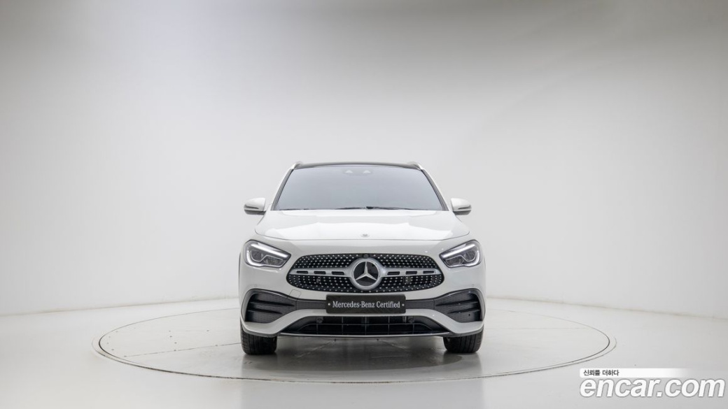 Mercedes-Benz GLA-Class GLA250 4MATIC, 2023