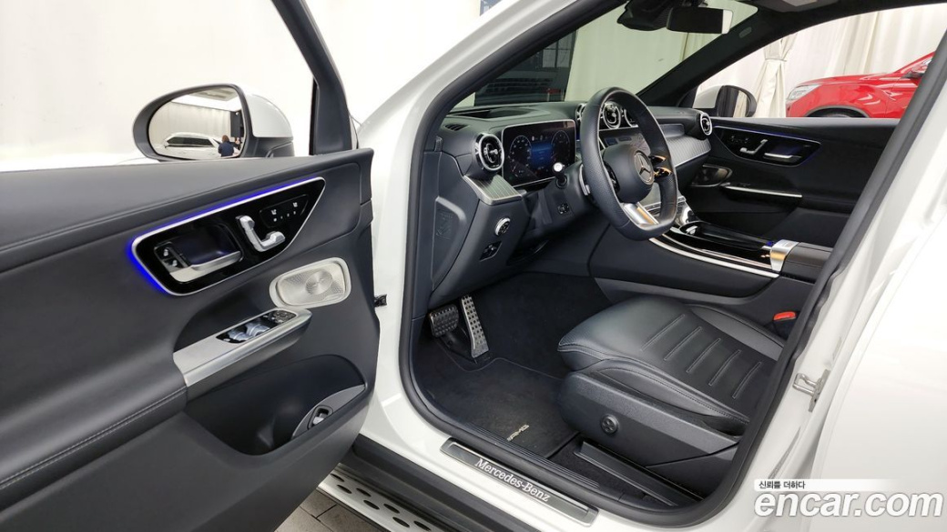 Mercedes-Benz GLC-Class GLC300 4MATIC AMG Line, 2024