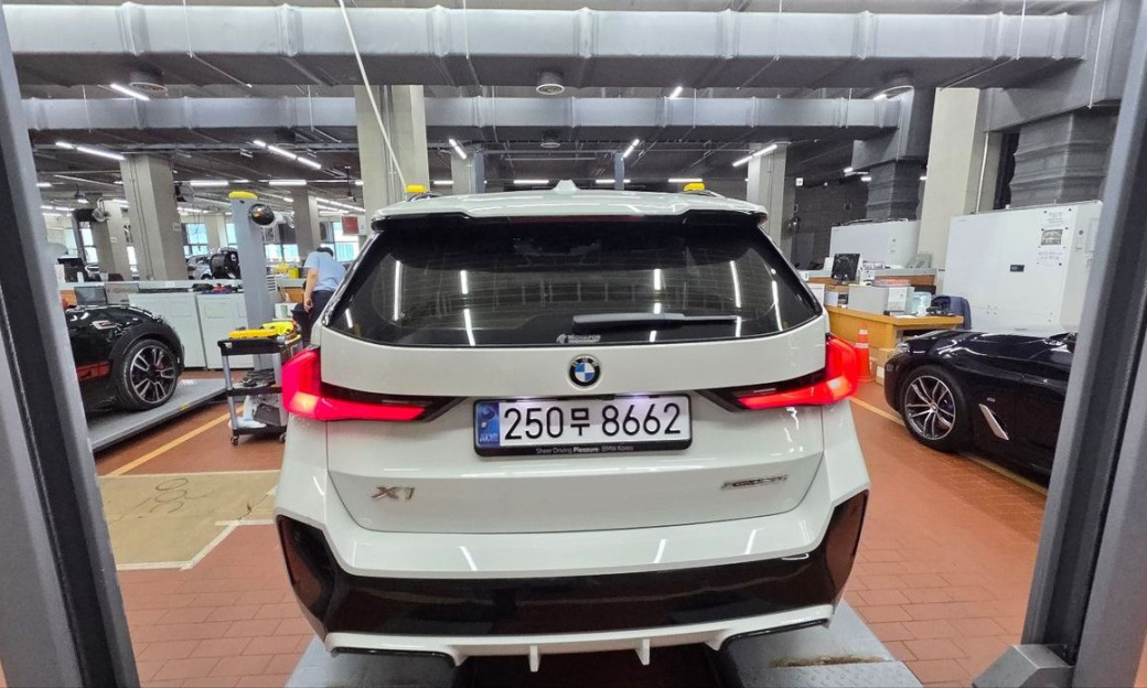 BMW X1 xDrive 20i M Sport, 2024